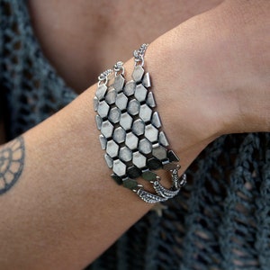 Silver Wide Scale Mail Armor wrist bracelet, Chunky Multi-Chain Cuff Bracelet, Statement Bracelet, Silver chain Bracelet, Rock Bracelet