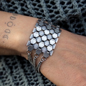 Silver Scale Mail Armor Wrist Bracelet, Chunky Multi-Chain Cuff Bracelet, Statement Bracelet, Chain Bracelet, Unique Gift for Her