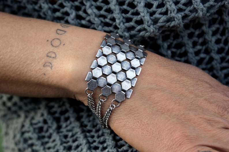 Silver Wide Scale Mail Armor wrist bracelet, Chunky Multi-Chain Cuff Bracelet, Statement Bracelet, Silver chain Bracelet, Rock Bracelet