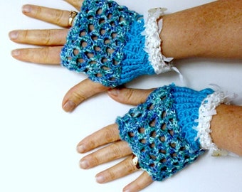 Knitting Pattern - Lacey Finger fingerless gloves mitts mittens - easy knitting. Use up leftover yarns. Great Spring or Summer wearing.