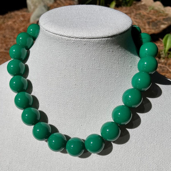 Varsity Green 20mm Bubblegum Bead Necklace Chunky Necklace Big Beads Choker Necklace Large beaded jewelry vibrant color custom color