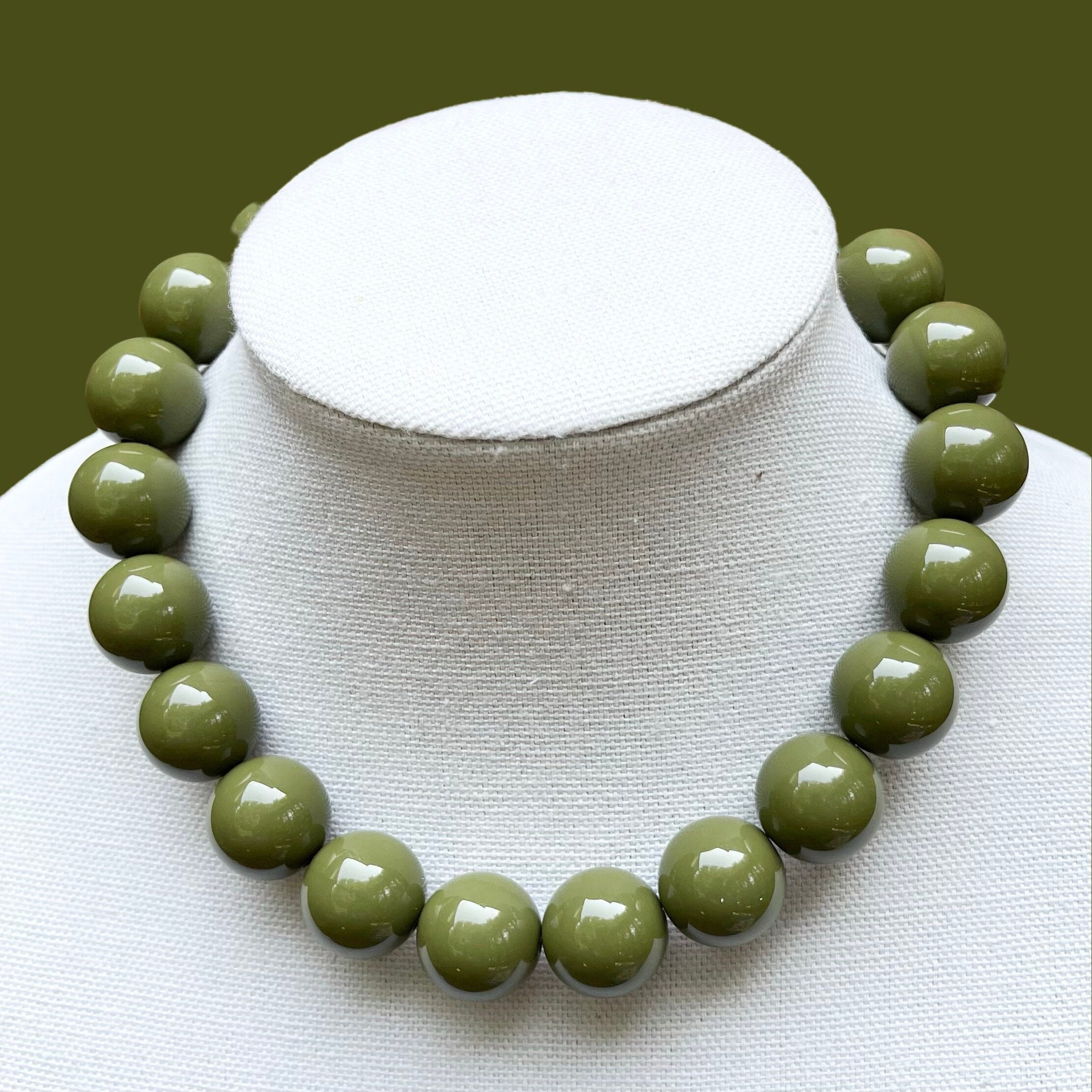Army Green Beaded Chunky Bubblegum Necklace, 20mm Big Beads Choker, Custom Color Large Bead Jewelry for Women
