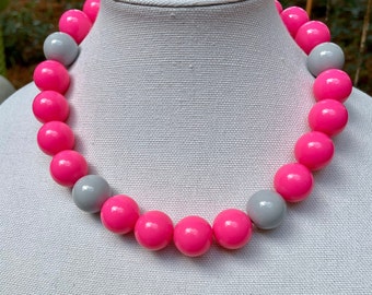 Punch Pink and Gray Bead necklace 20mm Bubblegum Bead Necklace Chunky Necklace Big Beads Choker Necklace Large Beaded Jewelry Custom Colors