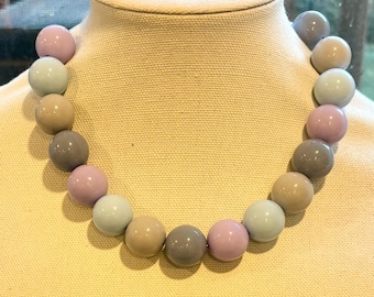 Big Bead Blau, Grau, Immergrün, klobige Halskette 20 mm Bubblegum Bead Choker Große Perlenschmuck Benutzerdefinierte Farben für Unisex erhältlich