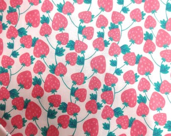 Strawberry Fabric, 100% Cotton fabric, Fruit Fabric, Strawberries Fabric, Berry Fabric, Fabric by the Yard