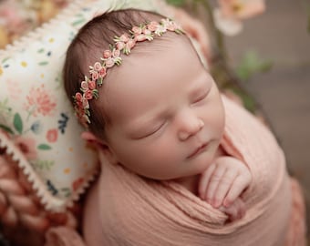 Peach cream baby headband,Floral baby headband, peach floral Newborn headband,Peach newborn headband