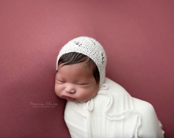 Newborn white bonnet, White bonnet, Newborn girl white hat, Christening  baby hat