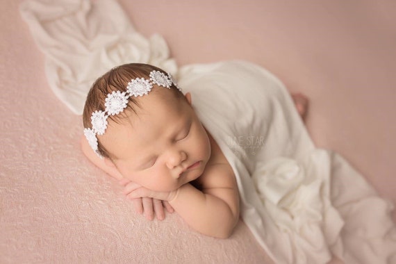 Christening White headband,Dainty white baby headband ,Rts Newborn Headband, White Flowers Photo Prop Headband