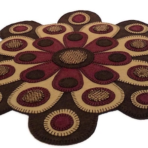 Chrysanthemum wool applique pattern, pdf digital download, Penny Rug, geometric design, hand stitched embroidery, fall decor, table runner