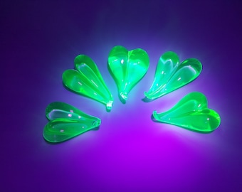 Uranium Glass Heart Paperweight