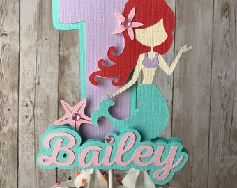 Adorno para tarta de sirena: colores personalizados para el cabello y el tono de piel; personalízalo con nombre y edad.