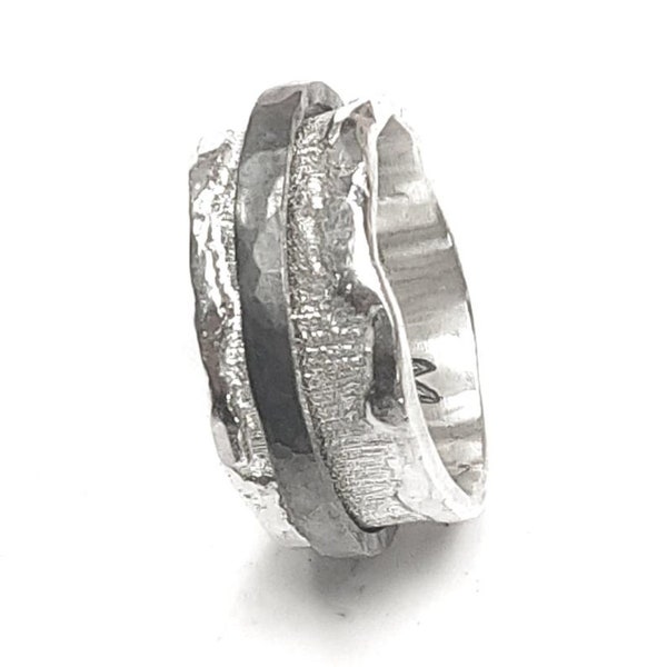 Bague en argent 925 - spinner méditation anxiété - avec bague tournante en argent noirci et texte personnalisé à l'intérieur.