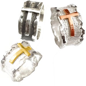Ring forged in silver, unique pieces made by order. Ring with silver, copper or brass cross † , and personalized text.†