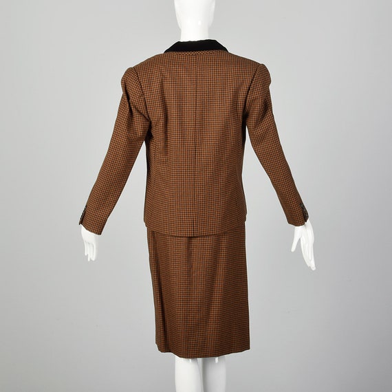 Small 1980s Oscar de la Renta Skirt Suit Brown Bl… - image 3