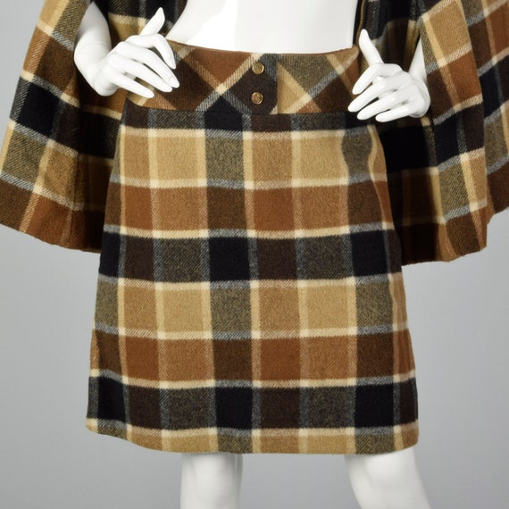 Small 1960s Brown Plaid Skirt Suit Matching Cape … - image 8