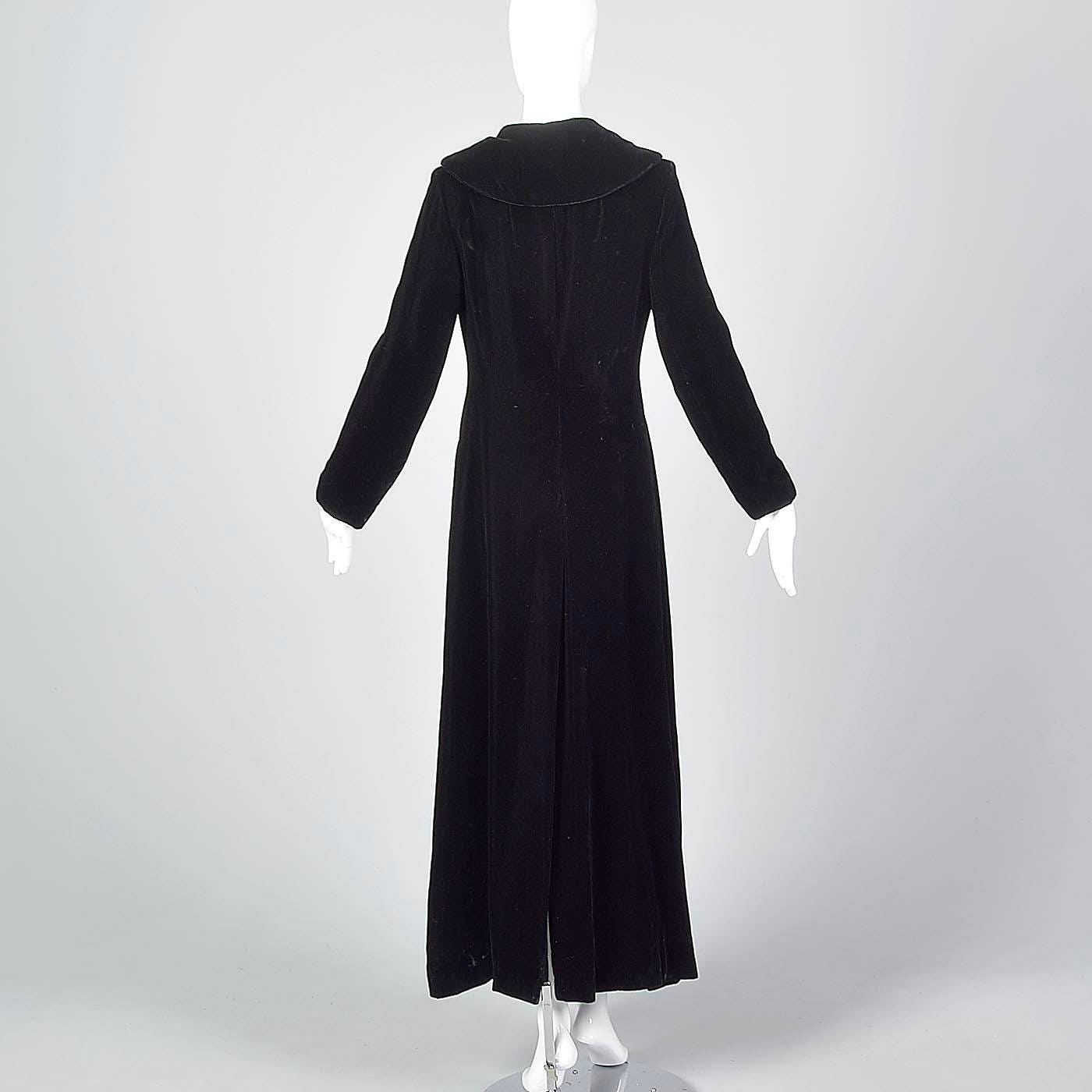 X-small 1970s Coat Black Velvet Maxi Coat Long Sleeves Floor Length ...