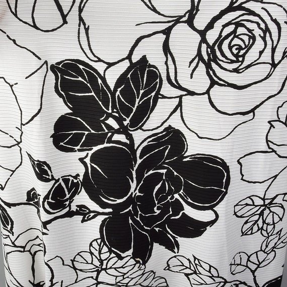 XS 1960s Dress Black White Floral Maxi Empire Wai… - image 9