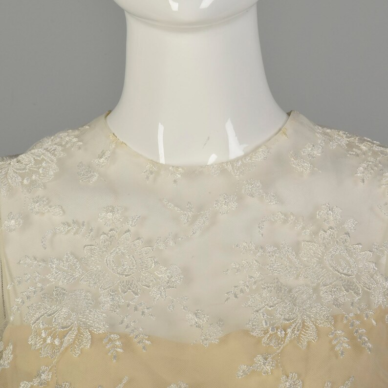 Small 1970s William Pearson Dress Lace Bohemian Long Bell Sleeve Bridal Wedding image 8