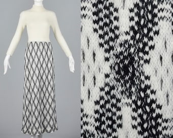 XS 1970s Dress Mollie Parnis Boutique Long Sleeve Maxi Dress Black and White Knit Vintage 70s Winter Outfit