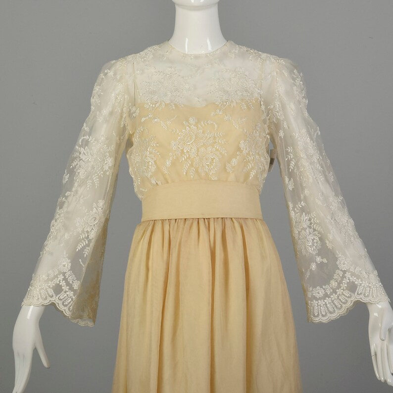 Small 1970s William Pearson Dress Lace Bohemian Long Bell Sleeve Bridal Wedding image 5