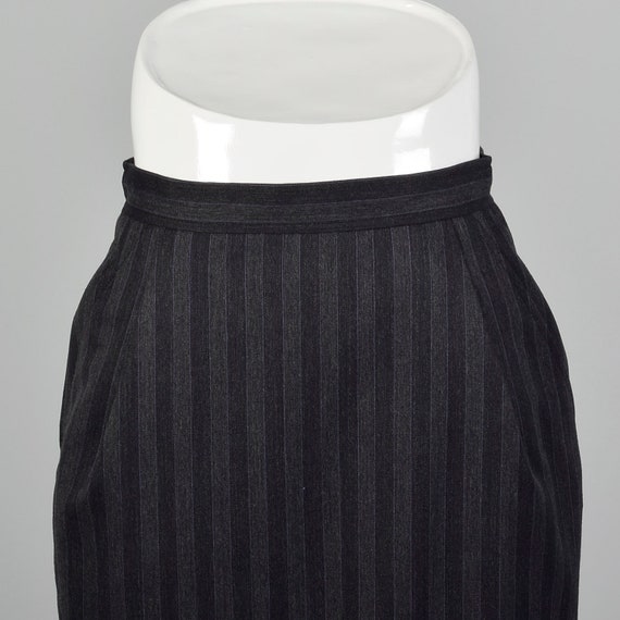 XXS Gucci 1970s Grey Skirt Pinstriped  Pencil Poc… - image 6