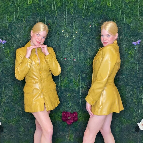 1970s Funky Mustard Yellow Vinyl Coat