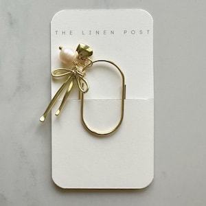 Planner Paper Clip | Pearl Heart Gold Plated Bookmark for Journal | Accessories | Cute Adorable Planning Accessory | Book Placeholder Charm