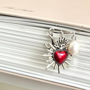 Planner Paper Clip | Gold Halloween Bookmark for Journal | Accessories | Cute Spooky Planning Accessory | Book Placeholder Charm Eye Charm image 6