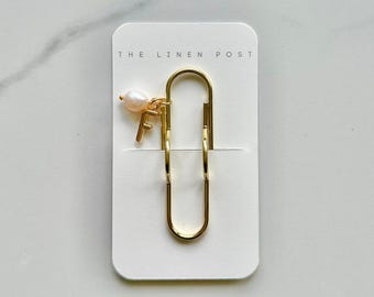 Porta bolígrafos con monograma, marcapáginas, diario, accesorios, bonito accesorio de planificación, marcador de posición para libros, amuleto para marcar libros, cuaderno con lazo dorado para bolígrafo.
