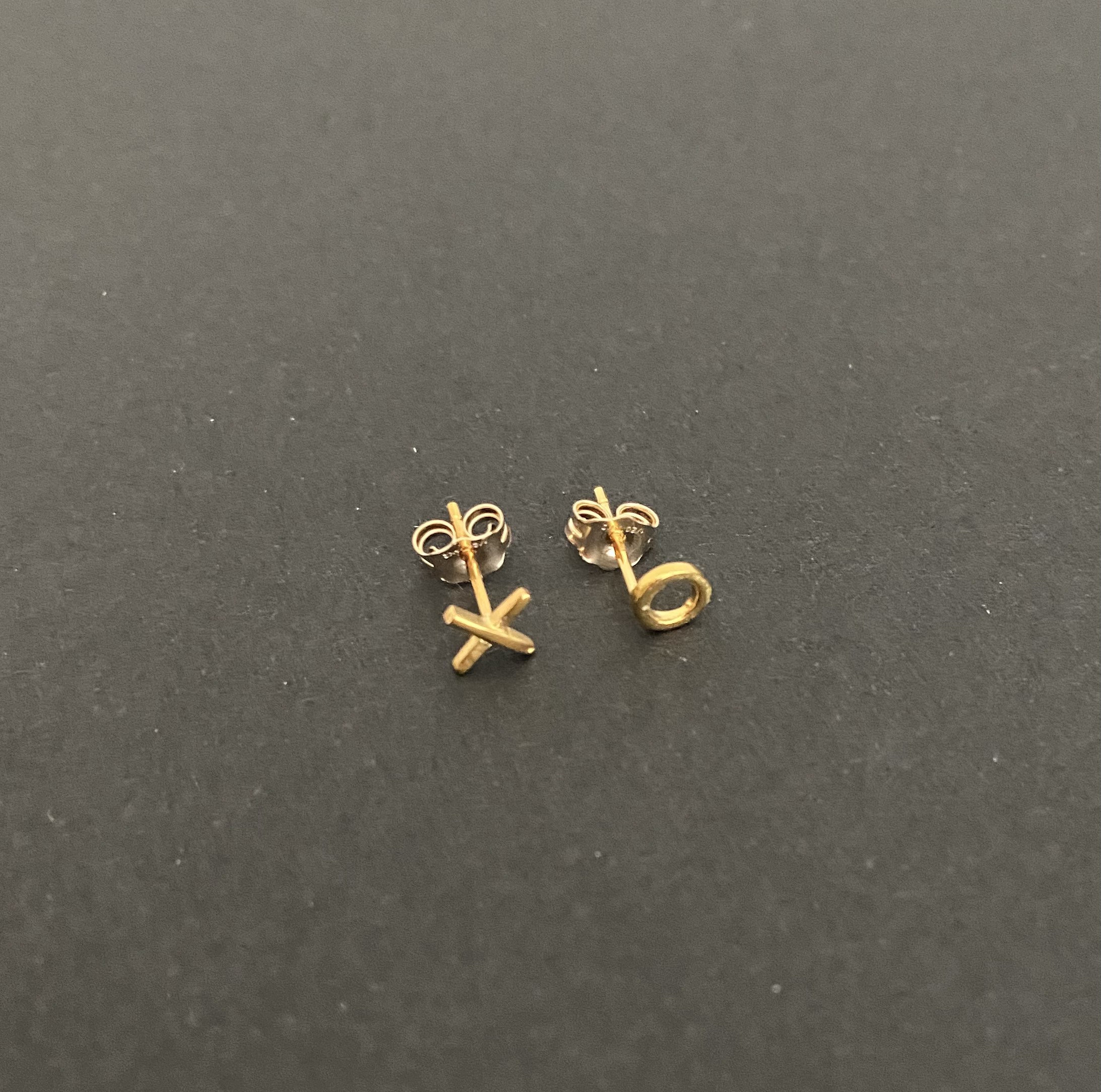 Tiny XO Studs. GOLD Over Sterling Silver Studs. Unisex - Etsy