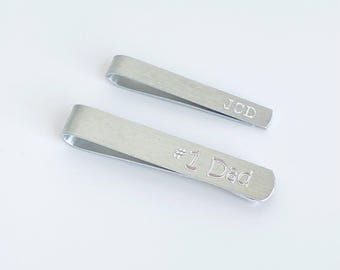 Personalized Tie Clip. Engraved Tie Bar. Handmade Aluminum Tie Bar. Groomsmen Gift. Wedding. Gift for Dad. Boyfriend. Husband. Birthday.