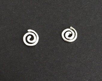 Tiny Sterling Silver Swirl Earrings. Little Swirl Studs. Sterling Silver Earrings. Delicate Circle Swirl Studs.Gift for Her.Simple Earrings