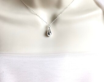 Sterling Silver Tear Drop Necklace. Silver Drop Necklace. Layered Necklace. Simple Drop Necklace. Gift for Her.Friendship.Everyday Jewelry