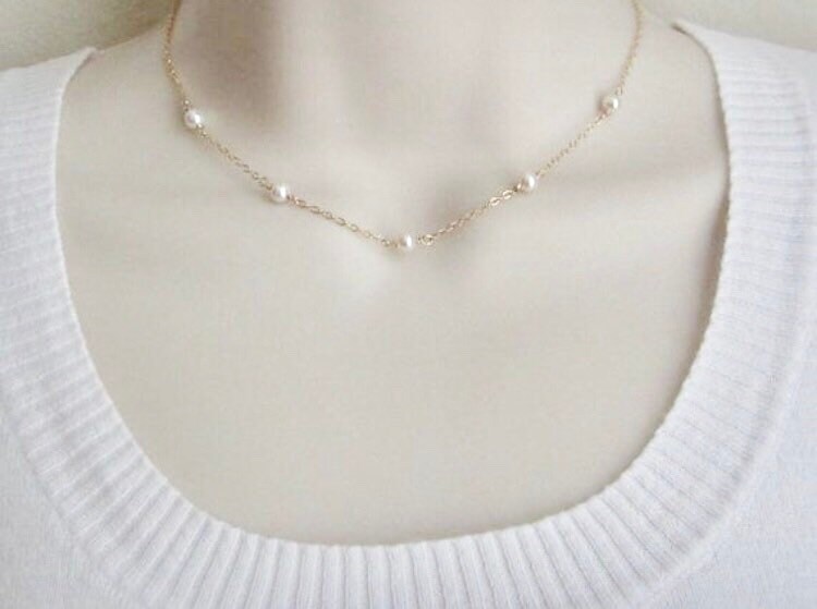 Dainty Pearl Necklace. White Pearl Choker. Sterling Silver. Gold Fill…