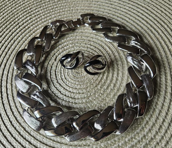 Vintage Napier Silvertone Chunky Collar Chain Necklace with Matching Earrings/Vintage Napier Necklace/Vintage Napier Earrings/Napier Set