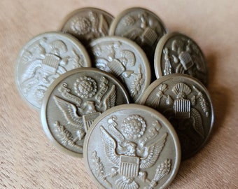 Vintage HBW WW2 Plastic Great Seal Uniform Buttons/ Vintage HBW Military Buttons/Vintage Military Uniform Buttons/ Great Seal Buttons