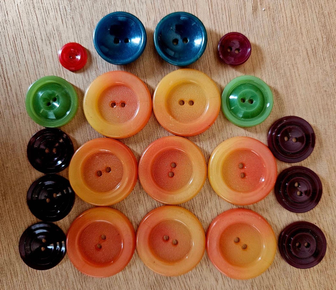 Vintage Buttons/vintage Lucite Buttons/vintage Craft - Etsy