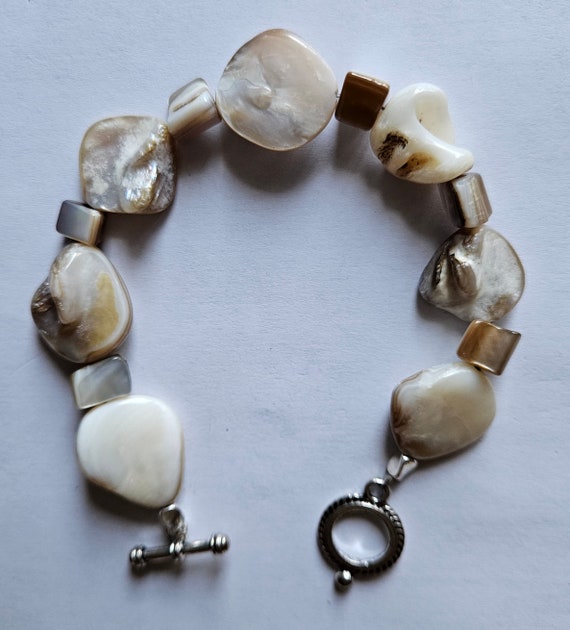 Shell Bead Bracelet Collection: MOP & Pastel Shel… - image 5