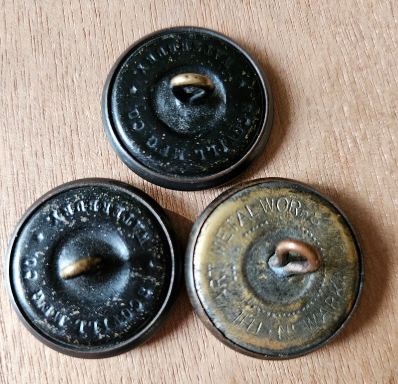 Vintage Scovill Waterbury WW1 Brass Great Seal Buttons/ Vintage Fine ...