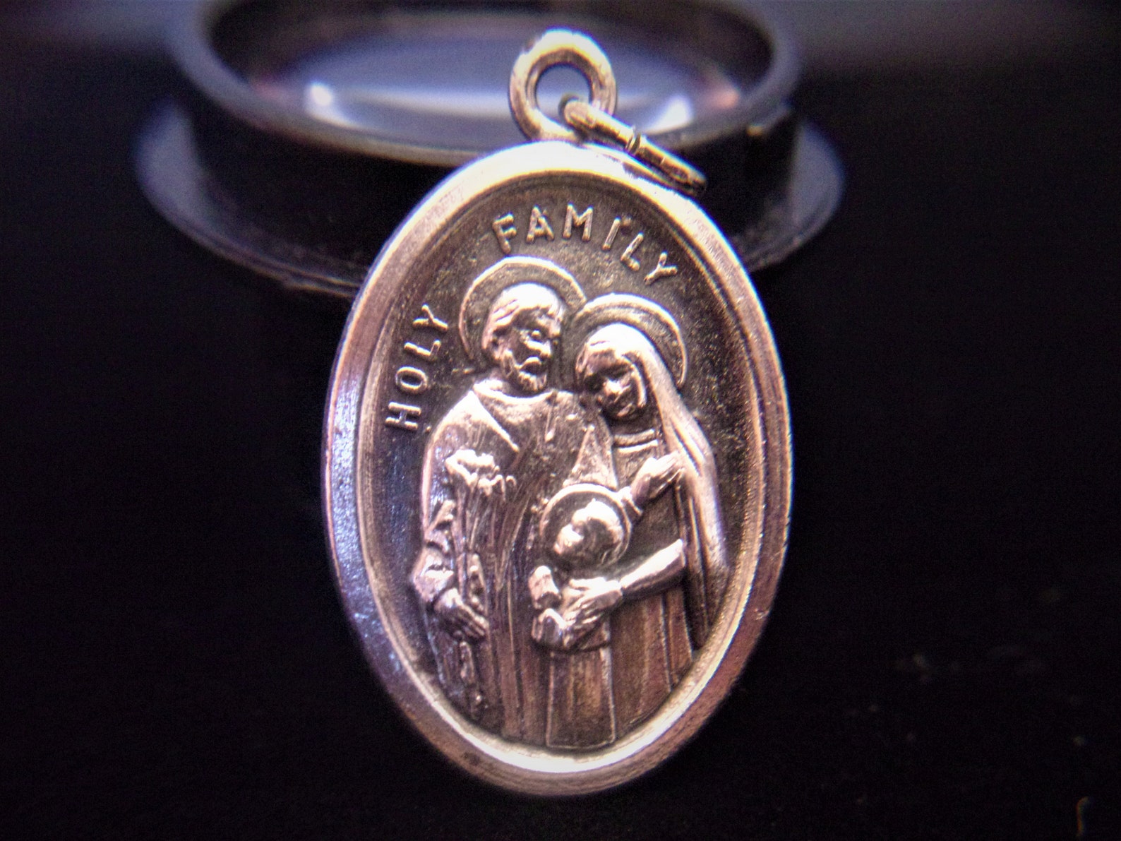 Holy Family Medal Religious Medallion Pendant Catholic Jewelry Etsy