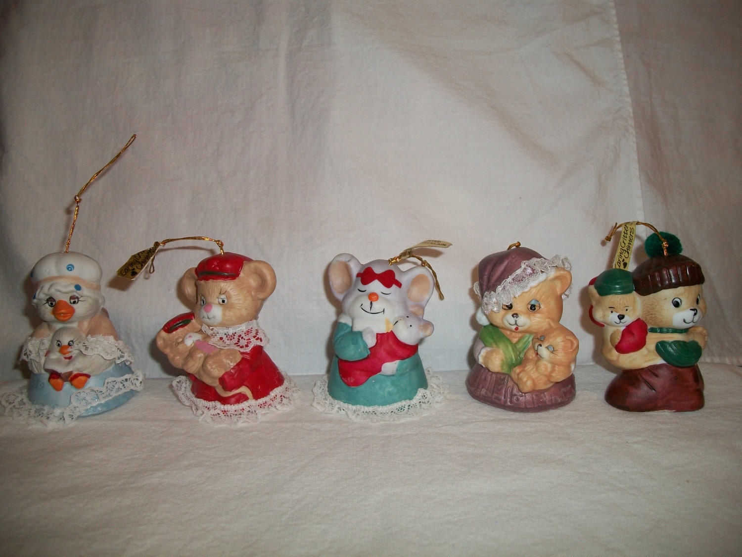 DIY Vintage Inspired Bell Jar Ornaments - My So Called ...