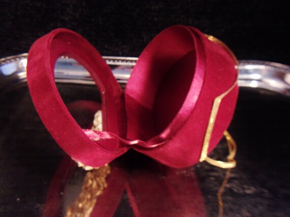 Red Velvet Jewelry Trinket Box Vintage Romantic R… - image 10