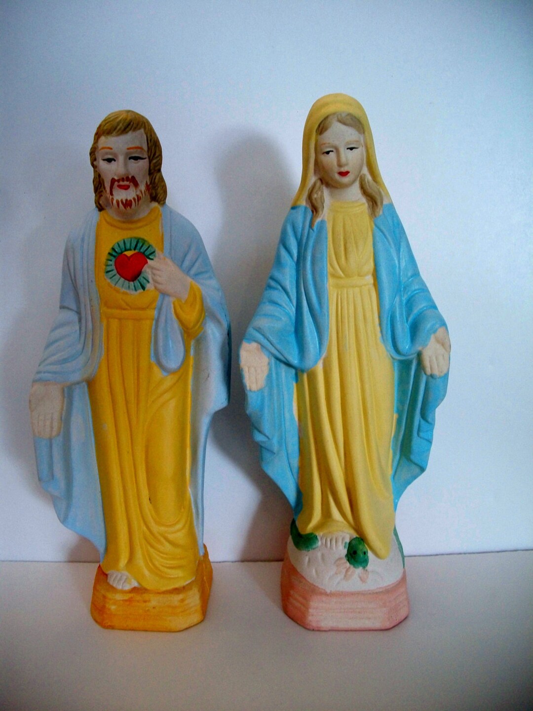 Religious Figurines Sacred Heart of Jesus Vintage Figurine Etsy