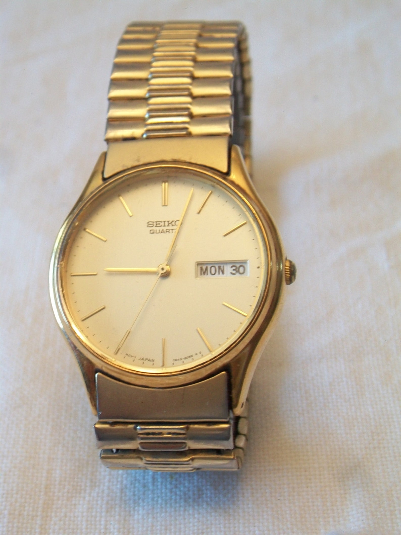 Vintage 1989 Mens Seiko Quartz Watch Gold Band Japan Movt Etsy