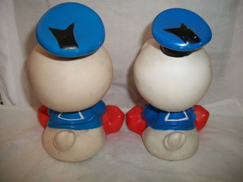donald duck squeaky toy