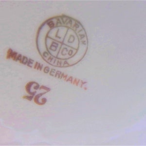 Vintage Lusterware Iridescent Creamer/ Teapot/Creamer Germany Pearl white With Violet Porcelain Orange Black .etsy.com/shop/ALEXLITTLETHINGS image 9