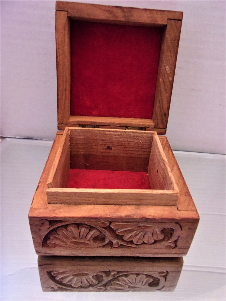 Carved Wood Jewelry Box Vintage Etsy