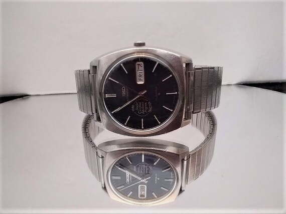 Seiko men's stainless steel watches hotsell