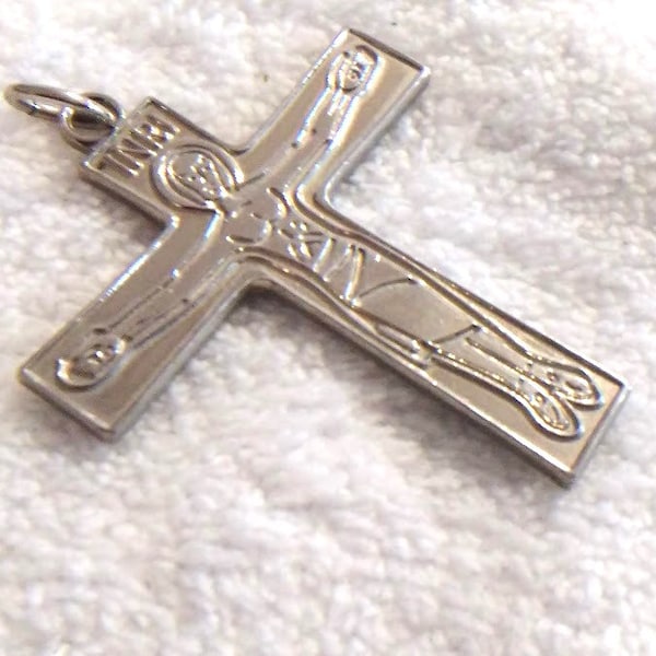 Vintage Catholic Cursillo Christ Is Counting On You Silver Tone Crucifix Jesus Christian Cross Pendant Medal  alexlittlethings.etsy.com