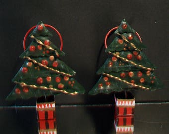 Scotts Collectibles of Distinction Christmas Tree Napkin Rings Dashing Through The Snow Holiday Dining Entertaining